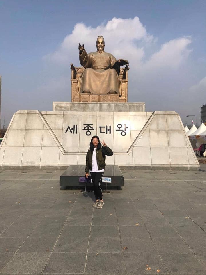 광화문 광장의 Olivia